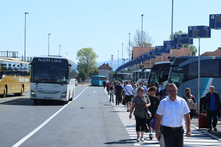 avtobusna postaja masarykova.jpg