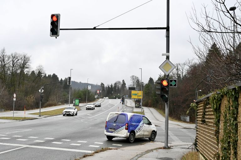 zelena puščica, znak, semafor, zavijanje
