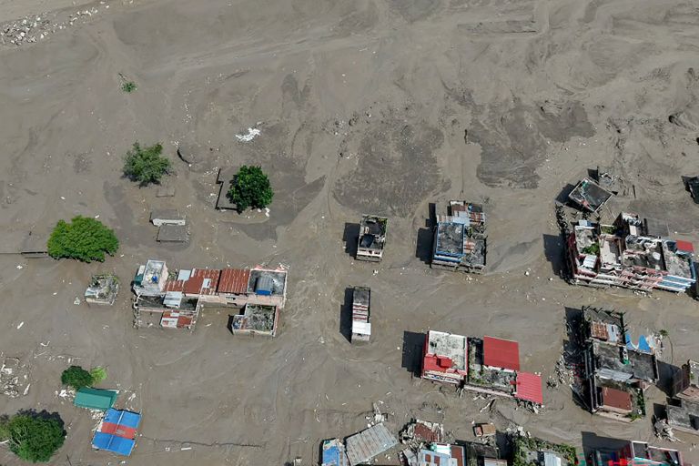nepal, poplave