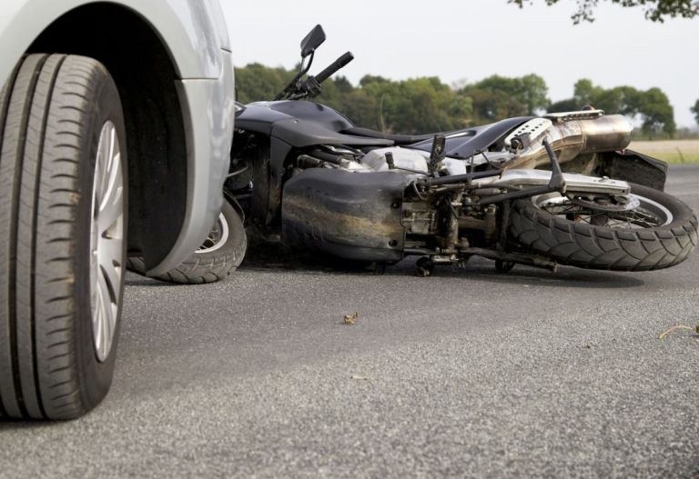 nesreča motorista trhinkstock.jpeg