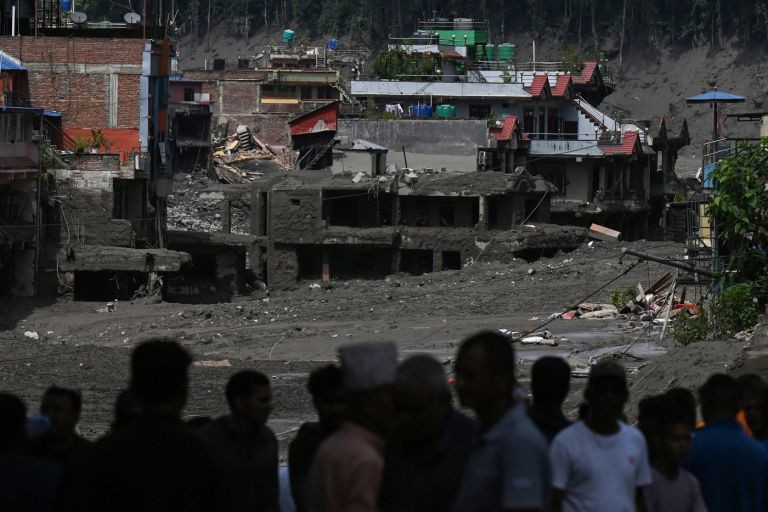 nepal, poplave, potres