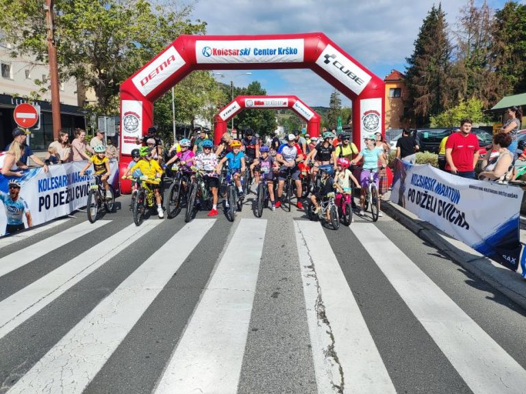 kolesarski-maraton-po-dezeli-cvicka