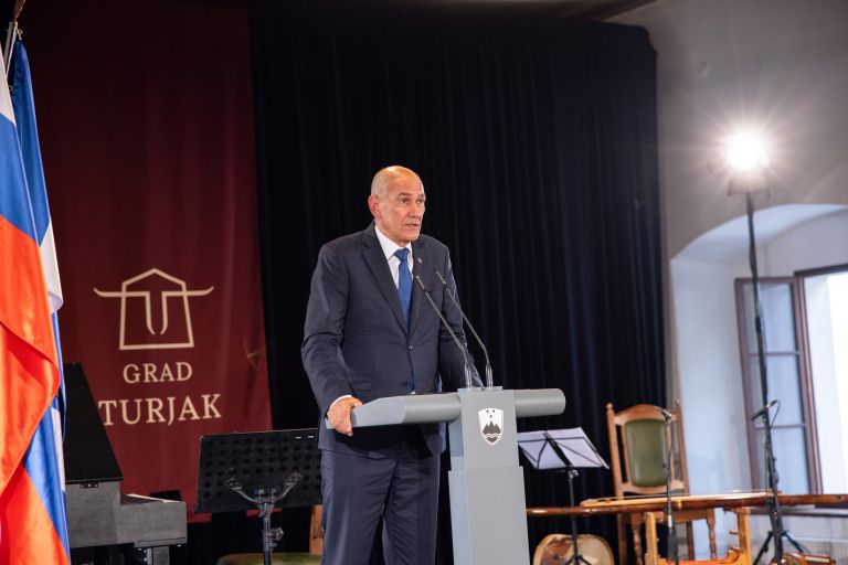 grad-turjak
