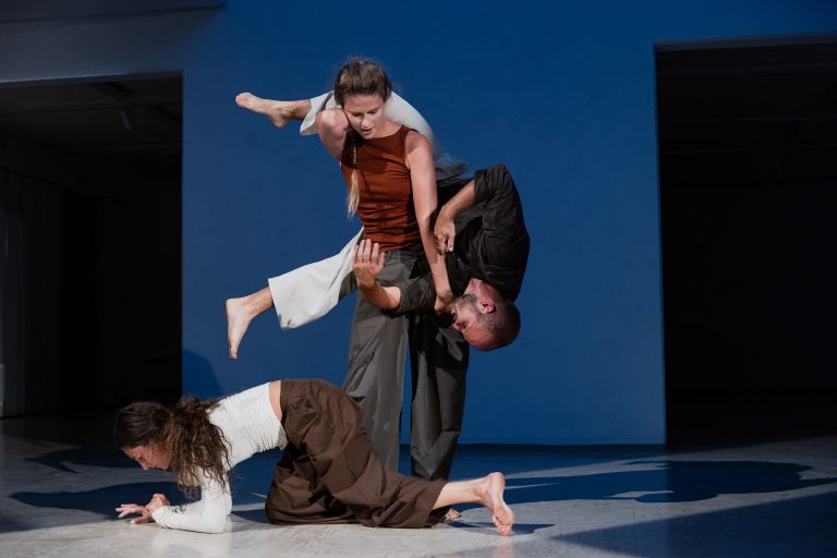 fronta, sodobni-ples, anamaria klajnšček, vulneri