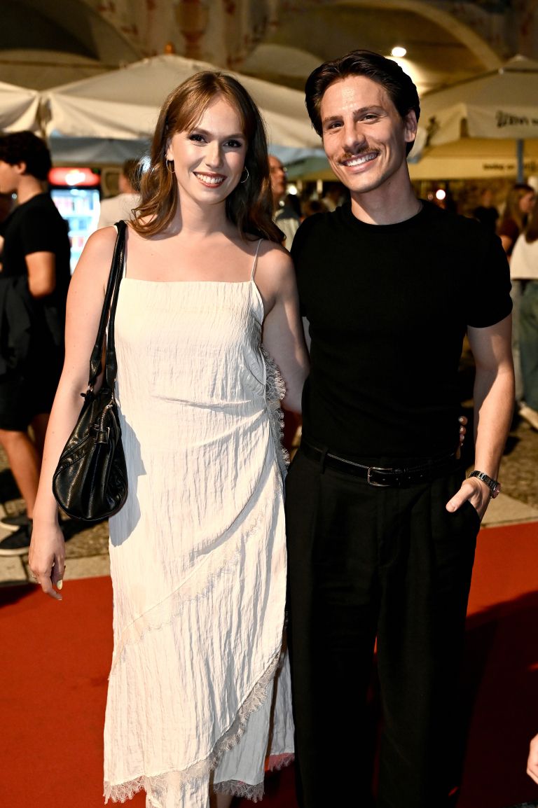 Melani Mekicar, Marko Subotić