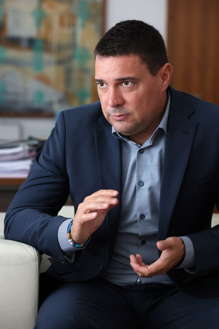 peter dermol 4.jpg