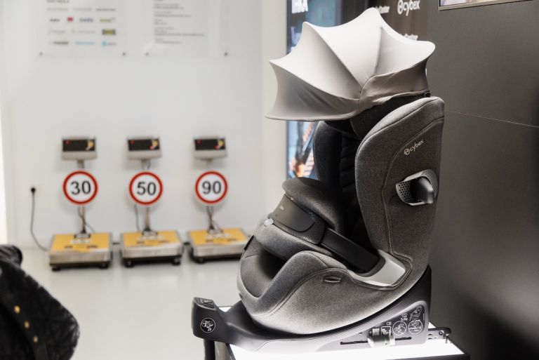 19 Cybex Anoris T2 I.size Plus.jpeg