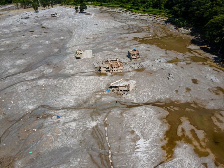 nepal, poplave