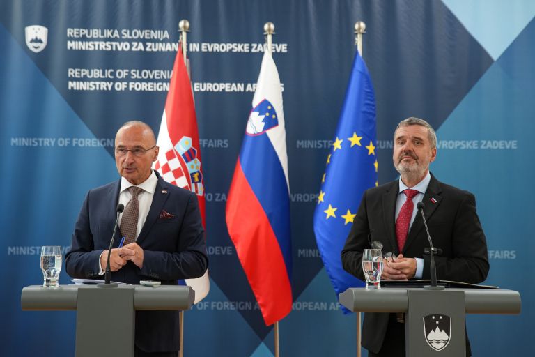 Tone Kajzer, Gordan Grlić Radman