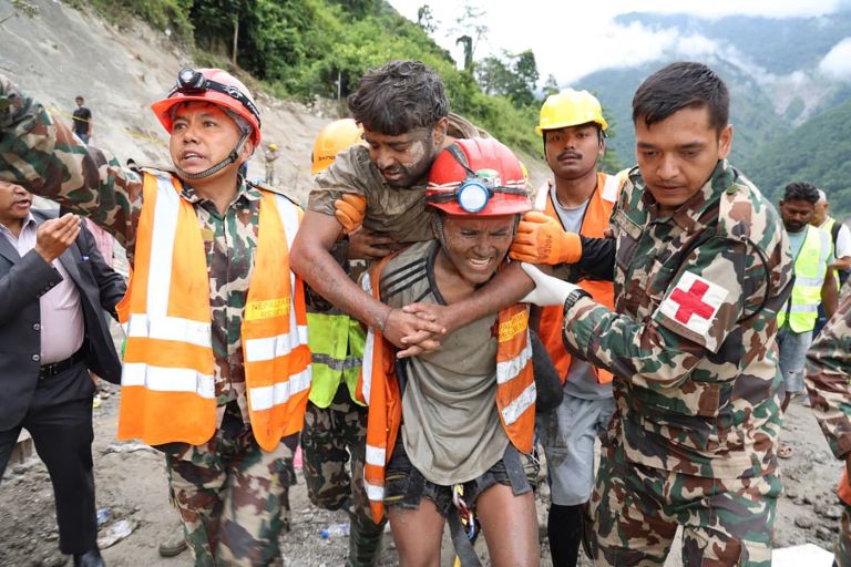 nepal, resevanje