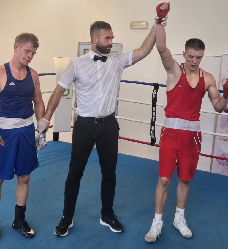 boksarji-na-ligi, taekwondoisti-na-pripravah
