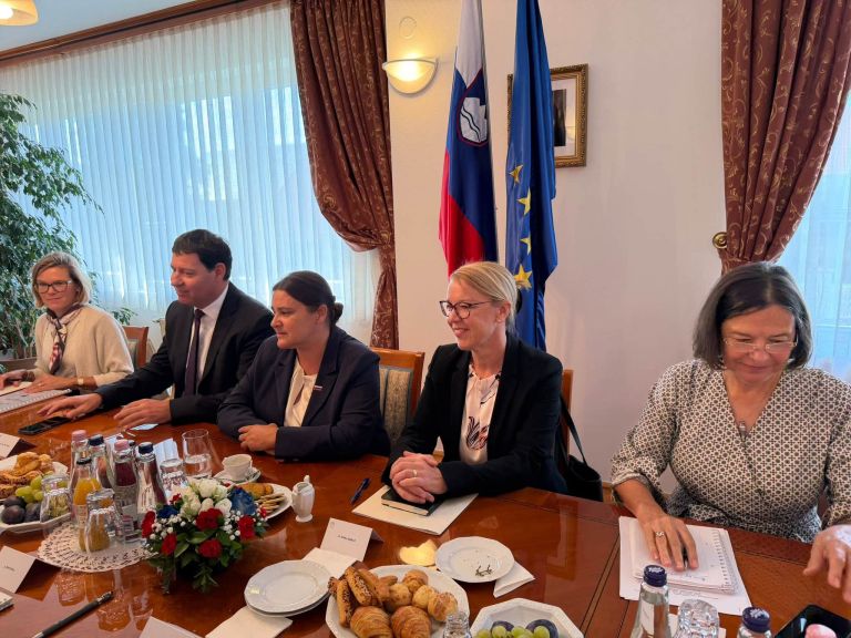 porabje, obisk, suzana-lep-simenko, urad-vlade-za-slovence-v-zamejstvu-in-po-svetu