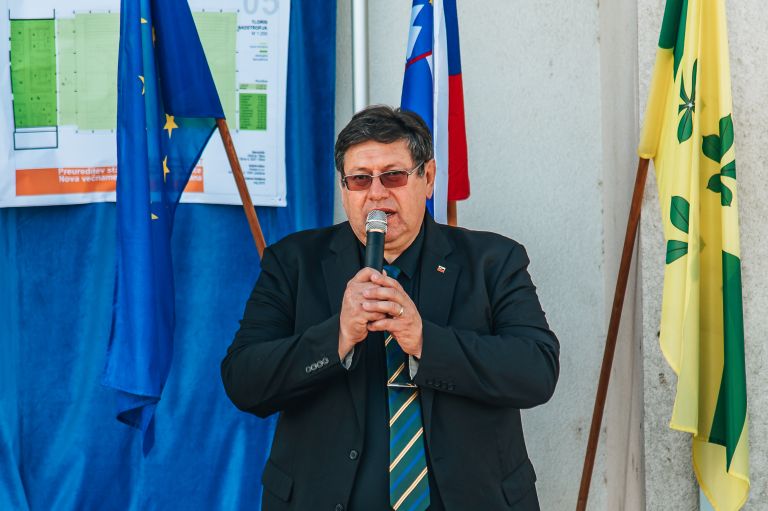 temeljni-kamen-tišina, oš-tišina, nova-telovadnica, šolska-telovadnica