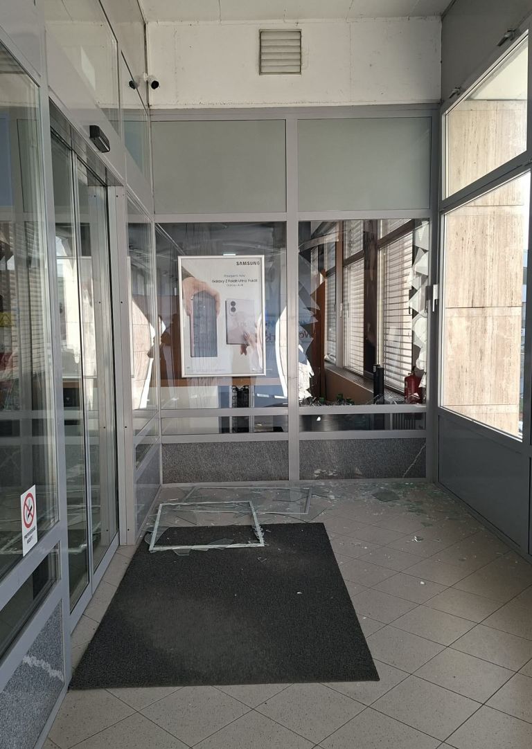 Vlom v prostore Telekoma na Novem trgu