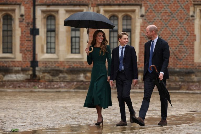princ geroge, princ William in princesa Kate 4