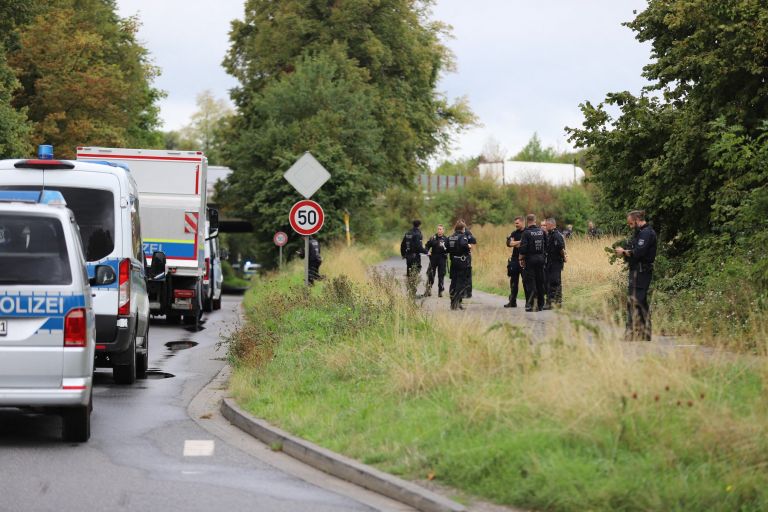 nemska-policija, forenziki, aretacija, okoljski-aktivist