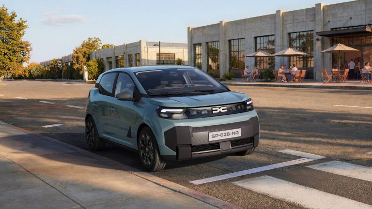 revoz-zacenja-proizvodnjo-modela-dacia-spring-in-uvaja-dodatno-izmeno