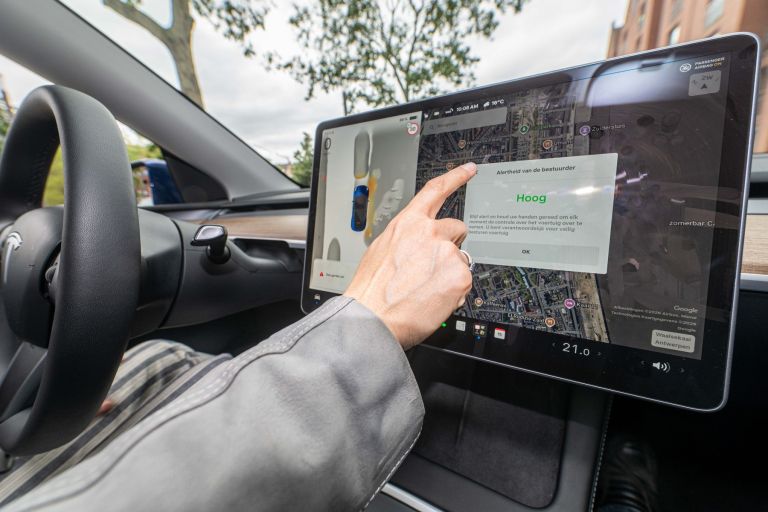 tesla, samovozeci-avtomobil, fsd, delno