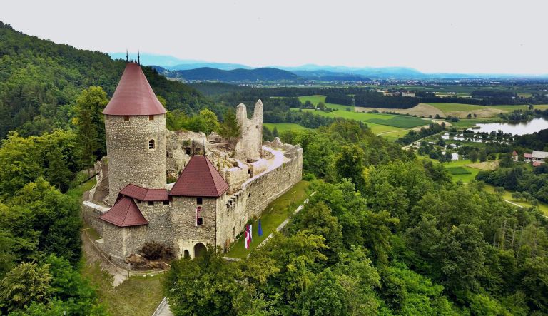 Grad-Zovnek-Gasper-Bizjak-scaled.jpg