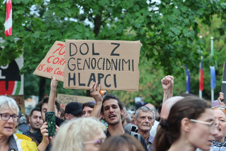 izraelsko-veleposlanistvo, protest
