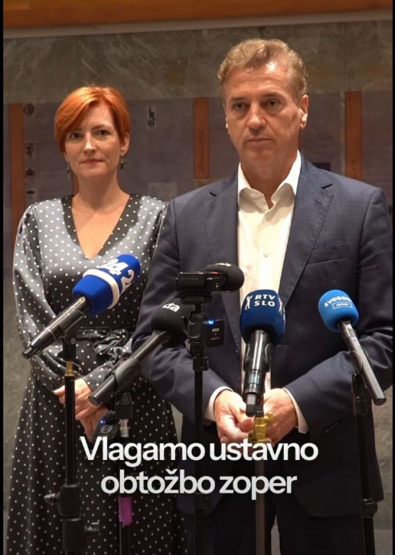 asta vrecko golob robert-facebook.jpg