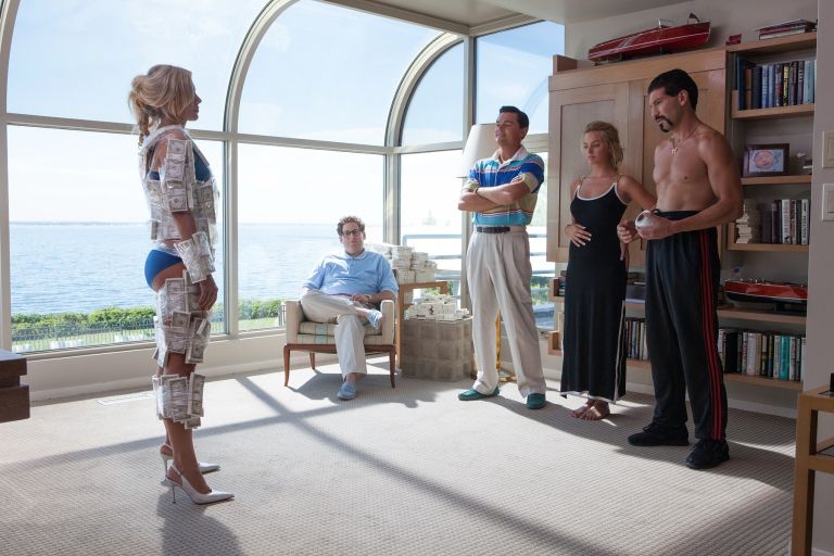Katarina Čas, Margot Robbie, Volk z Wall Streeta