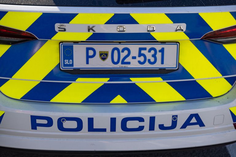 policija