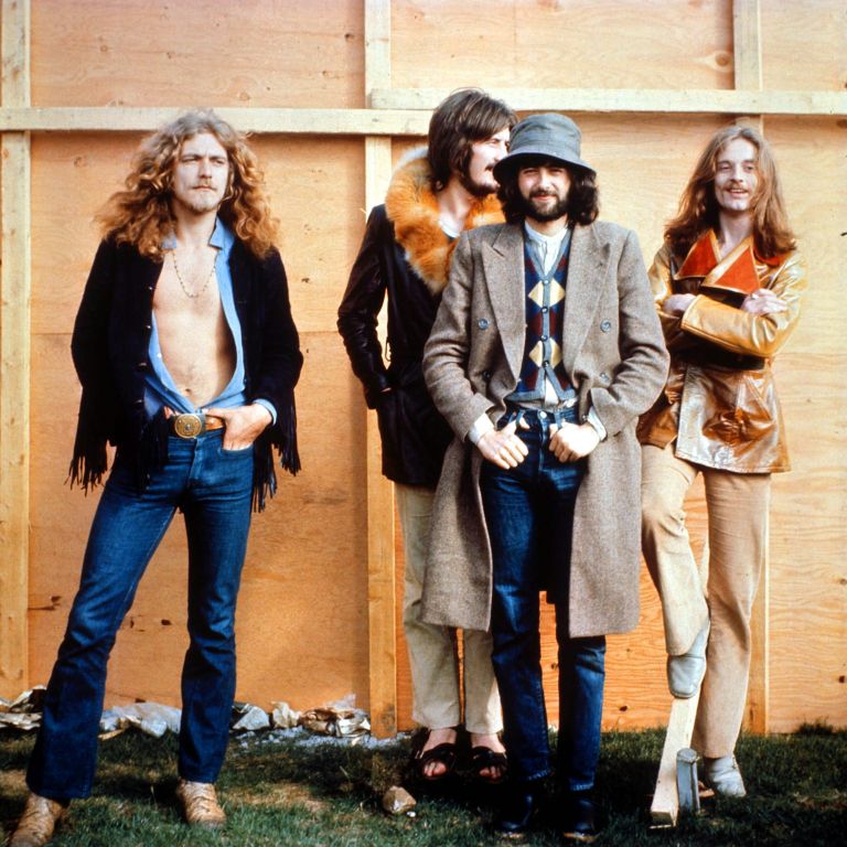 Led Zeppelin so v sedemdesetih postali ena največjih rockovskih skupin na svetu. Za mogočen zvok čet