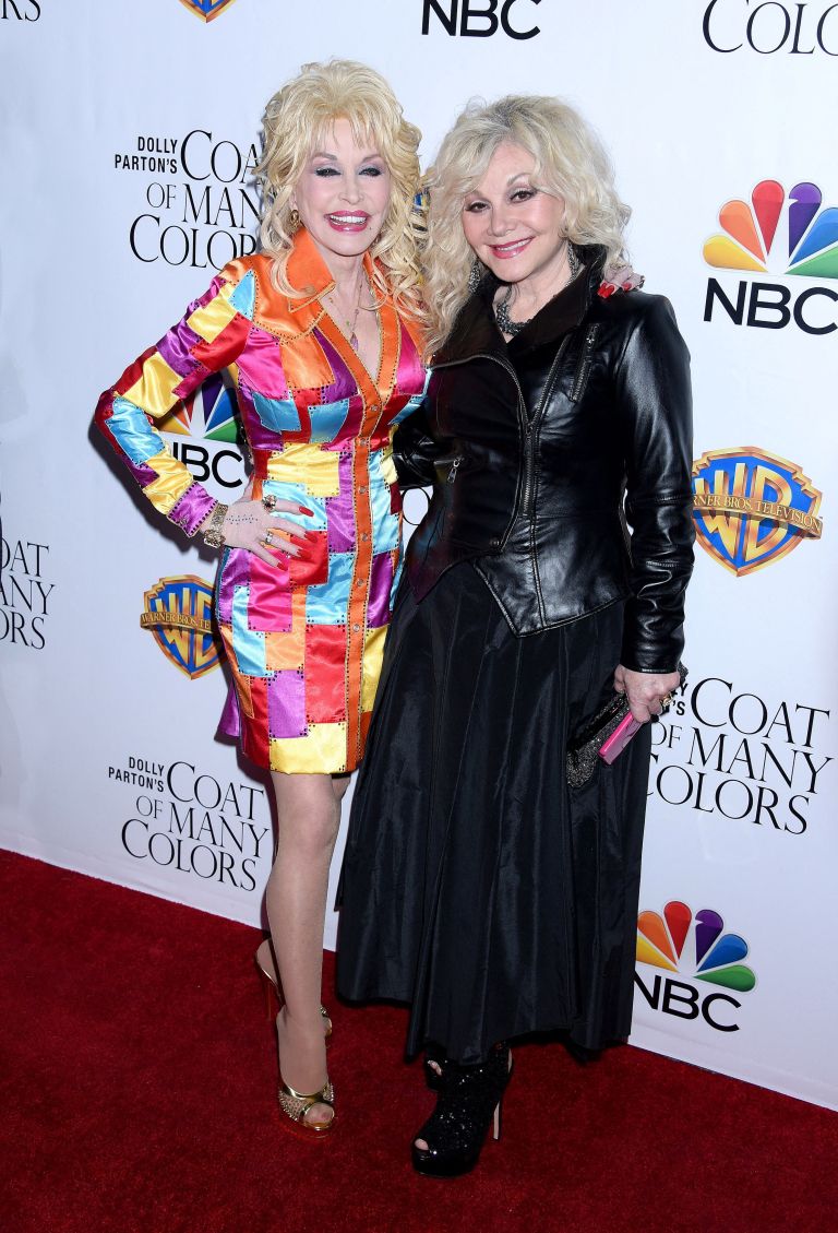stella parton 1.jpg