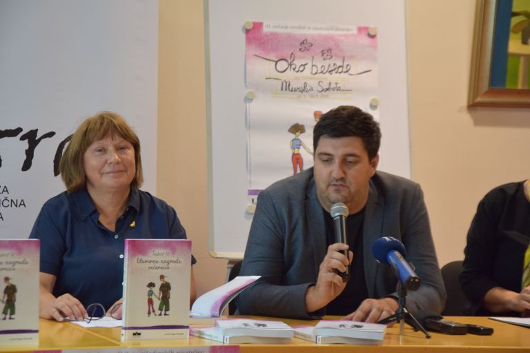 oko-besede, 30-let, vecernica, razstava, novinarska-konferenca, festival, mladinska-knjizevnost