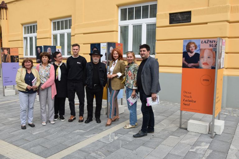 oko-besede, 30-let, vecernica, razstava, novinarska-konferenca, festival, mladinska-knjizevnost