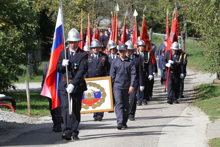 pgd-vrhe, novo-gasilsko-vozilo