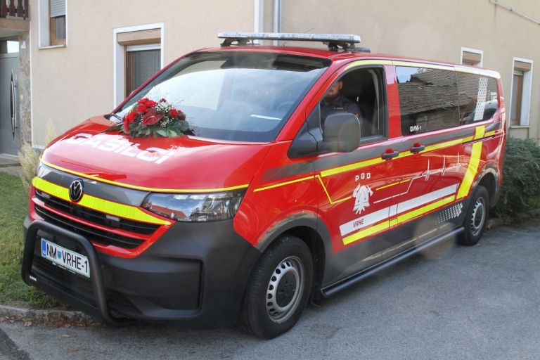 pgd-vrhe, novo-gasilsko-vozilo