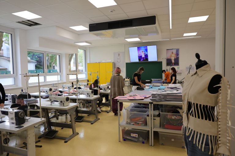 srednja-sole-za-storitvene-dejavnosti-in-logistiko-celje, solski-center-celje