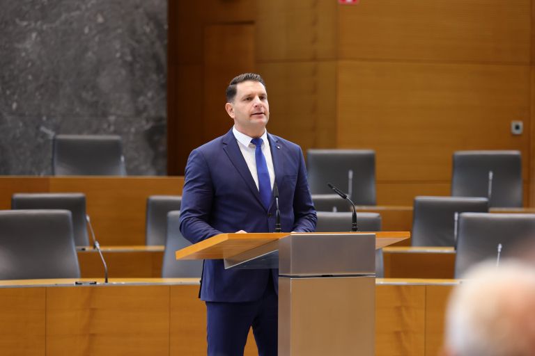 zoran stevanovic dz Matija Susnik.jpg