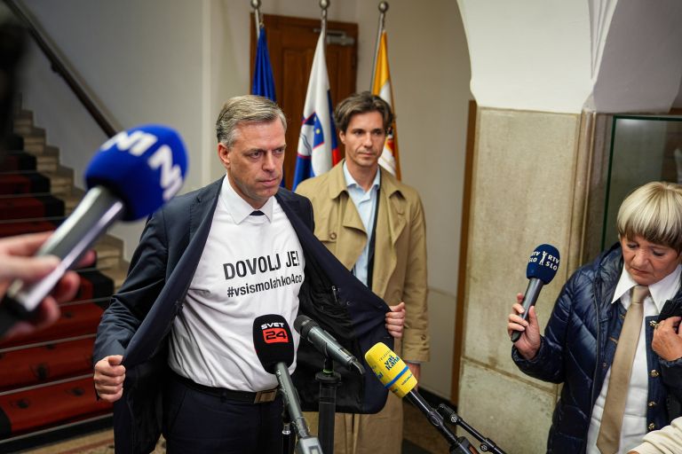 macedoni mesec aco sutar Jure Klobcar.jpg