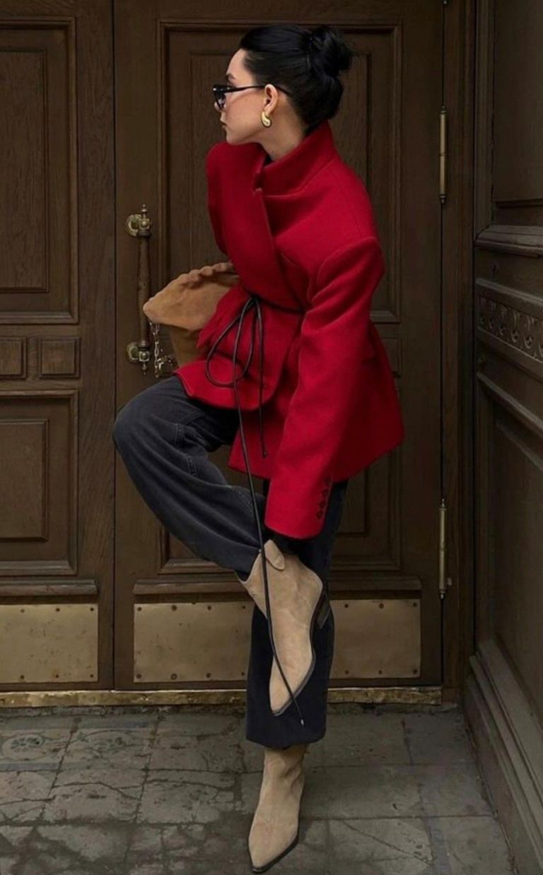 4. look (002).PNG