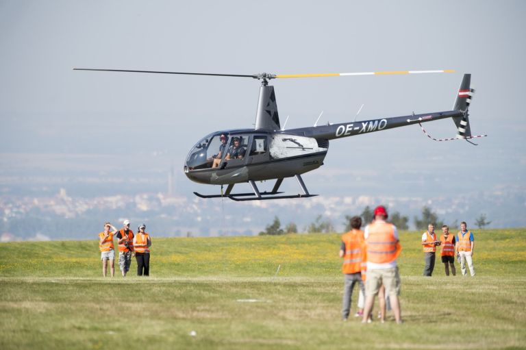 thomas morgenster, helikopter, leta 2016, podhorany, češka.jpg