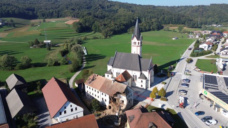 zupnisce-mirna-pec, rusenje
