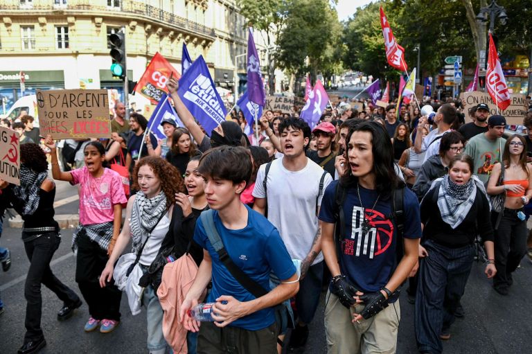 protest-francija-srednje-sole