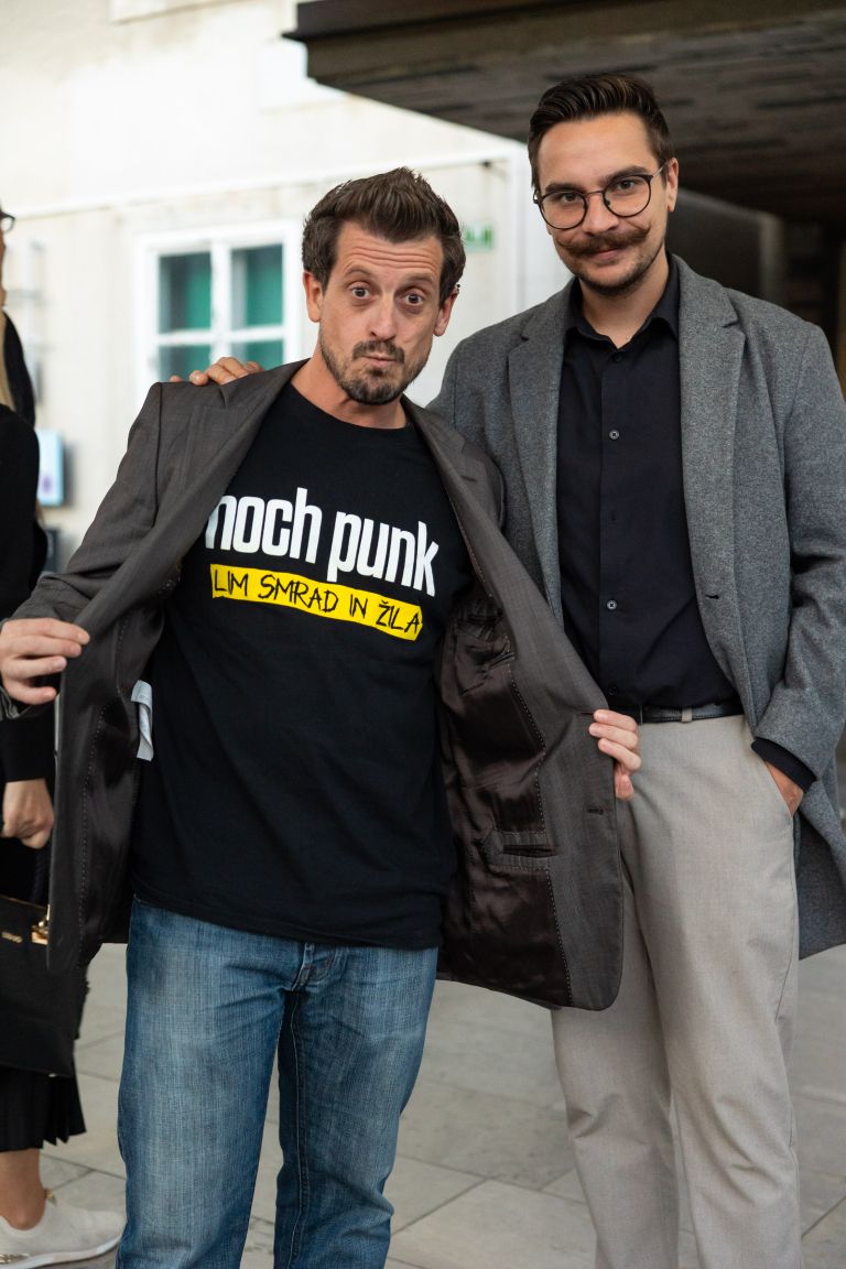 Saša Weilgonija ste gledali v Puncah mojga brata, Alen Mastnak pa je že zelo prepoznaven stand up komik.