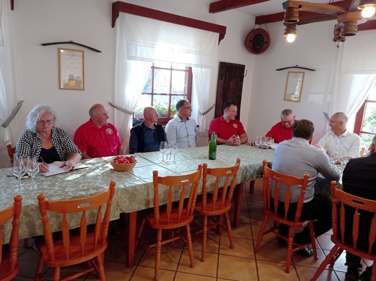 minister-cigled-kralj, vinogradniki, sofinanciranje, zlata-trsna-rumenica, kraljevina, kmet