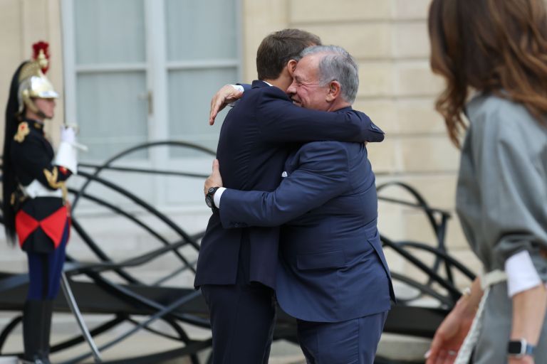 macron 6.jpg