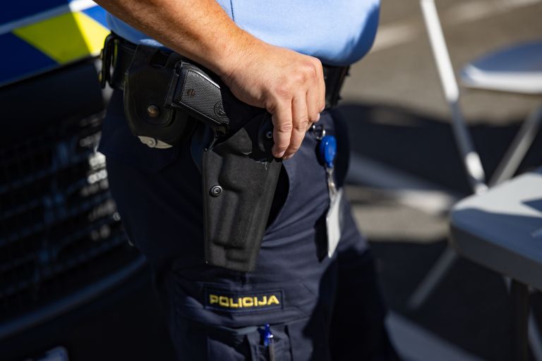 policija, nesrece, tatvine