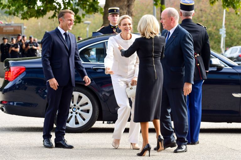 macron 2.jpg