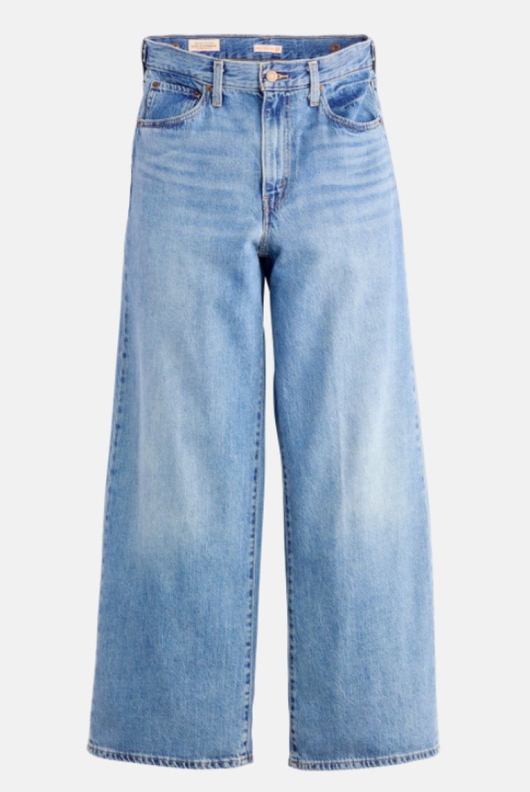 kavbojke LEVIS EUROPA92 ALEJA 120 EUR (002).png