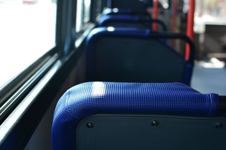 Avtobus
