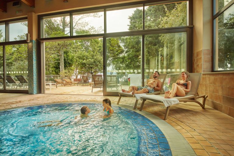 Resort Adria Ankaran ponuja vse sestavine za popolne krompirjeve počitnice, kjer se prepletajo pravljična zabava, vrhunsko udobje in sprostitev za celotno družino.