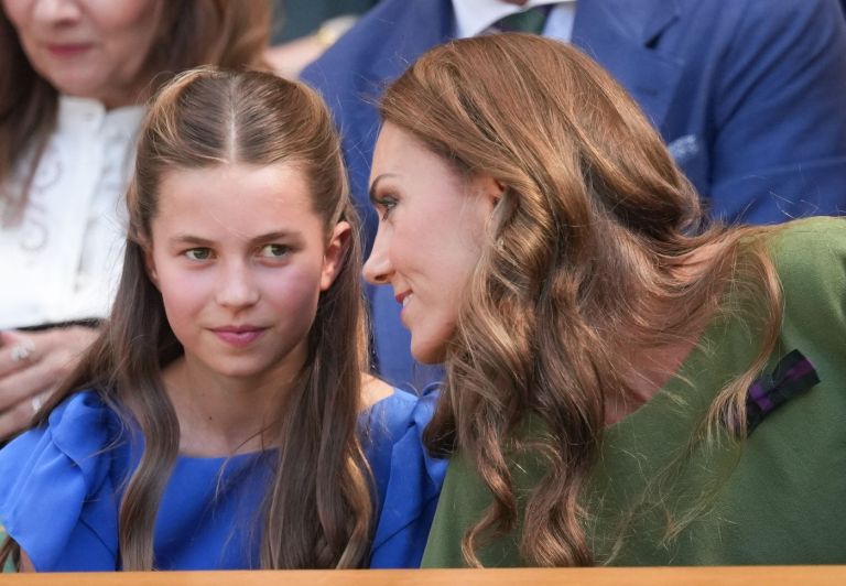 Kate Middleton, princesa Charlotte (1).jpg