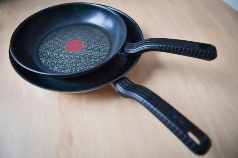 PFAS, kemikalija, ponev, tefal, strupena, prepoved